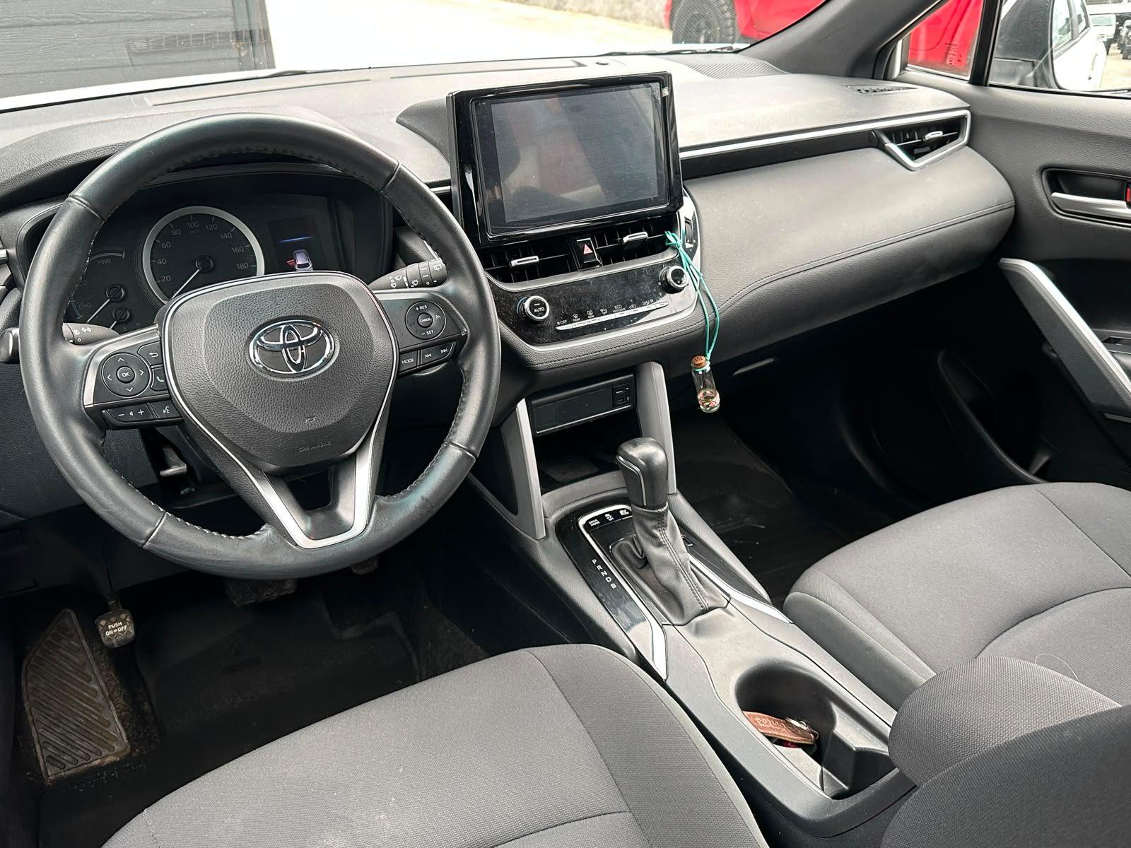 Toyota COROLLA CROSS 2022 - Imagen 16 de 18