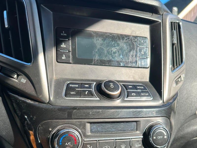 Changan CS15 2024 - Imagen 15 de 19