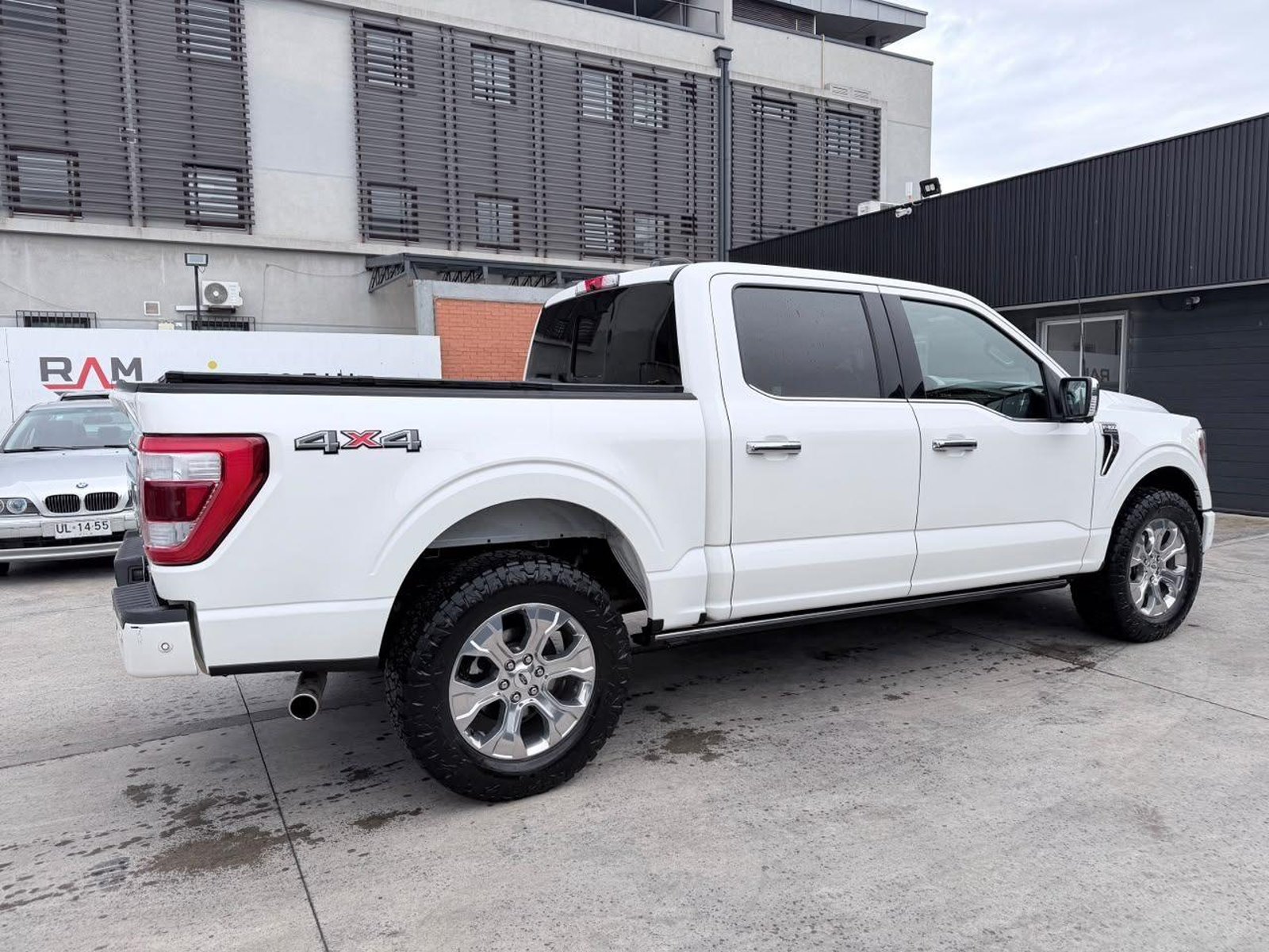 Ford F150 2023 - Foto 4 de 19