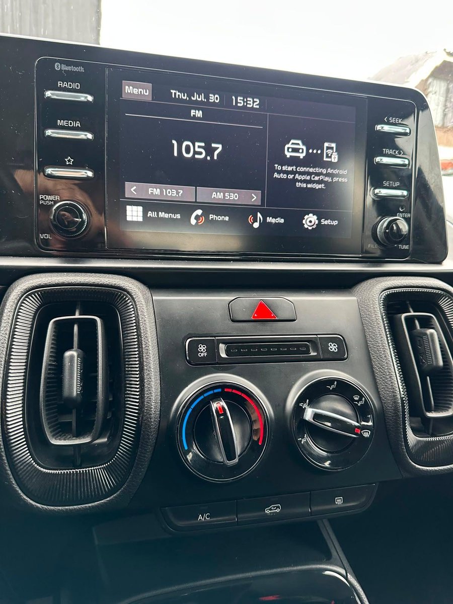 Kia SONET 2025 - Imagen 14 de 18