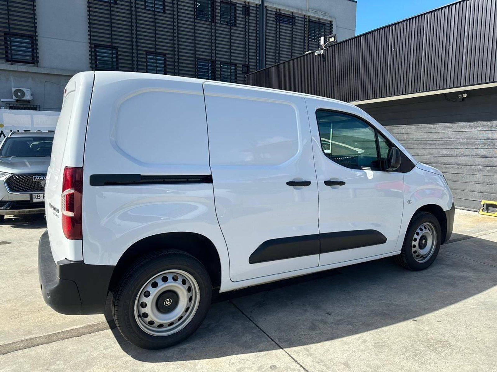Citroën BERLINGO 2025 - Foto 4 de 18