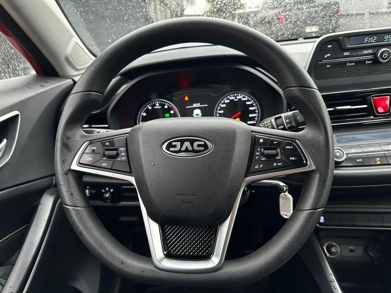 JAC JS4 2023 - Imagen 12 de 19