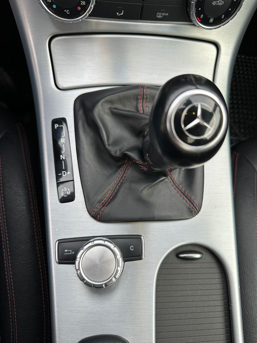 Mercedes-Benz SLK-Class 2016 - Imagen 16 de 19