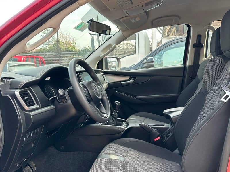 Mazda BT - 50 2022 - Imagen 7 de 18