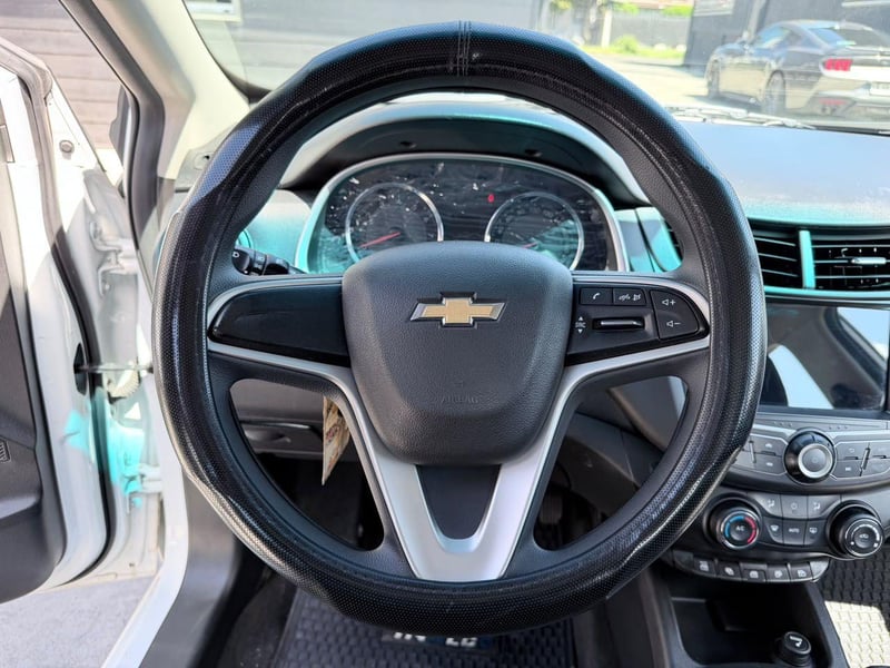 Chevrolet SAIL 2023 - Imagen 12 de 19