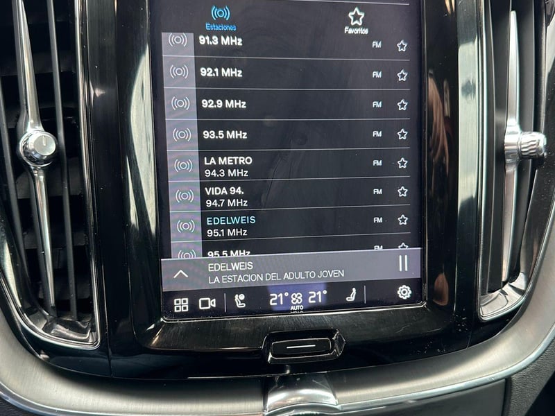 Volvo XC60 2022 - Imagen 16 de 20