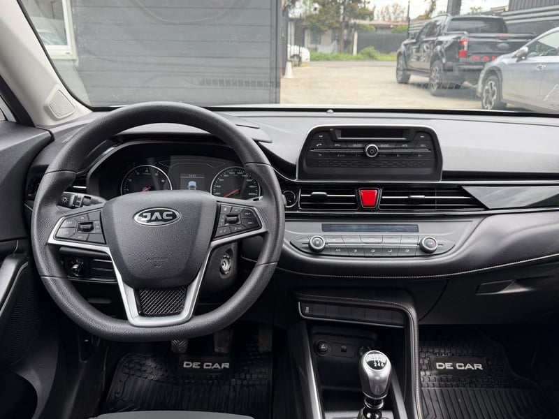 JAC JS4 2023 - Imagen 8 de 18