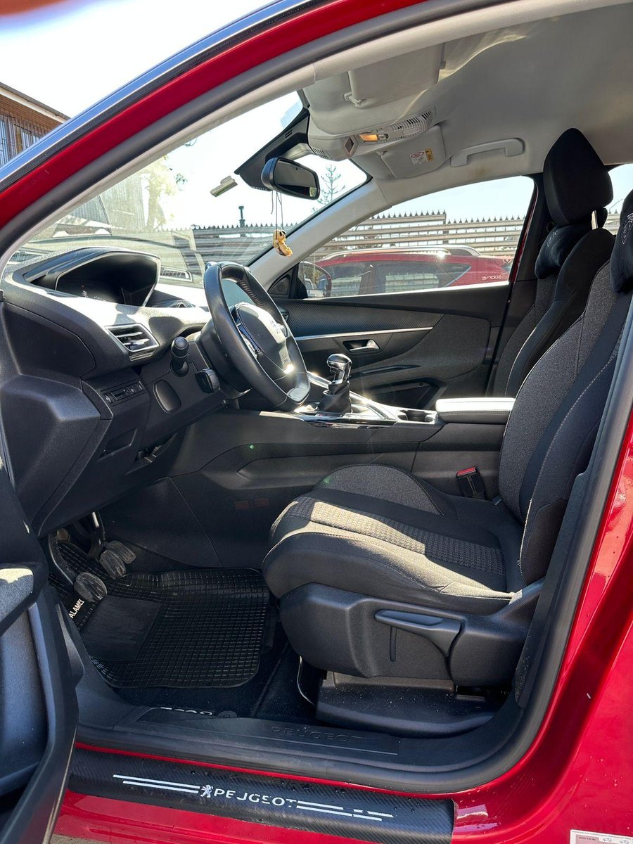 Peugeot 3008 2022 - Imagen 7 de 19