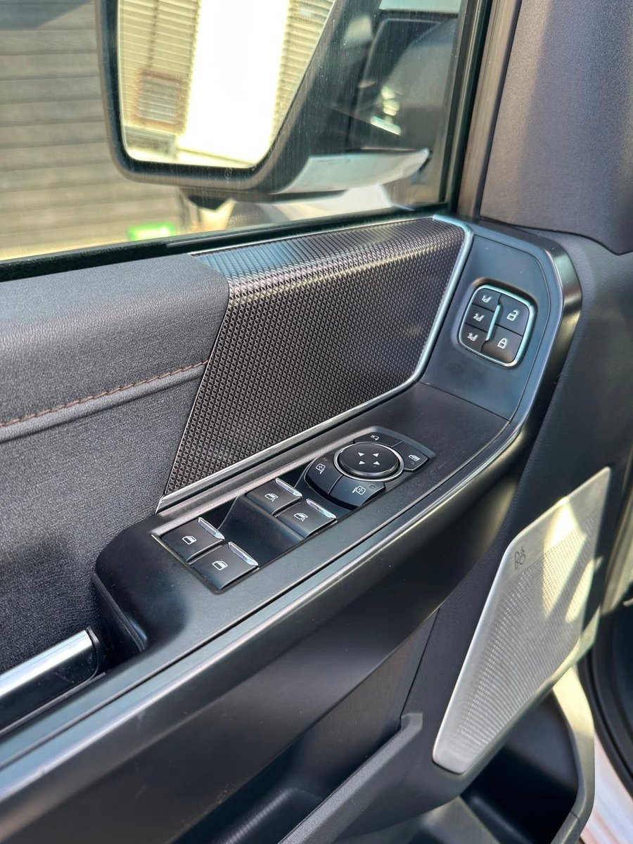 Ford F-150 2022 - Imagen 10 de 19