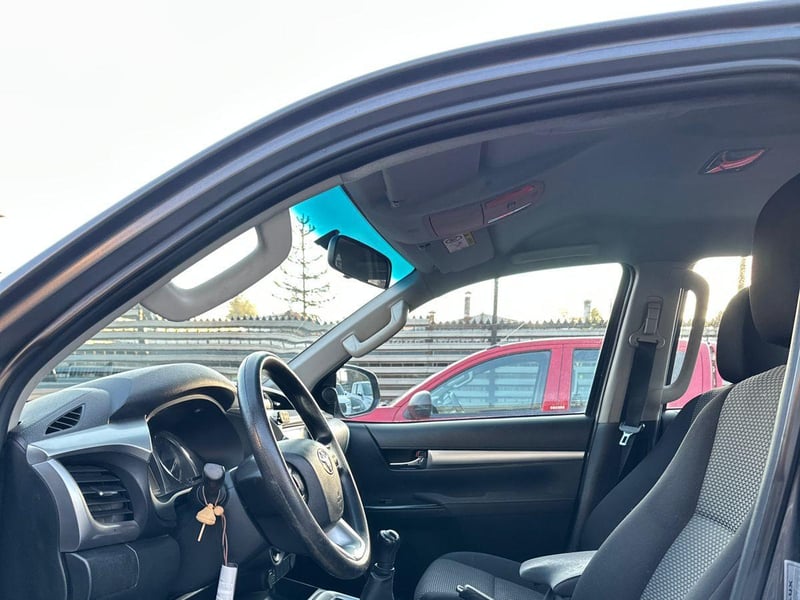 Toyota HILUX 2023 - Imagen 7 de 19