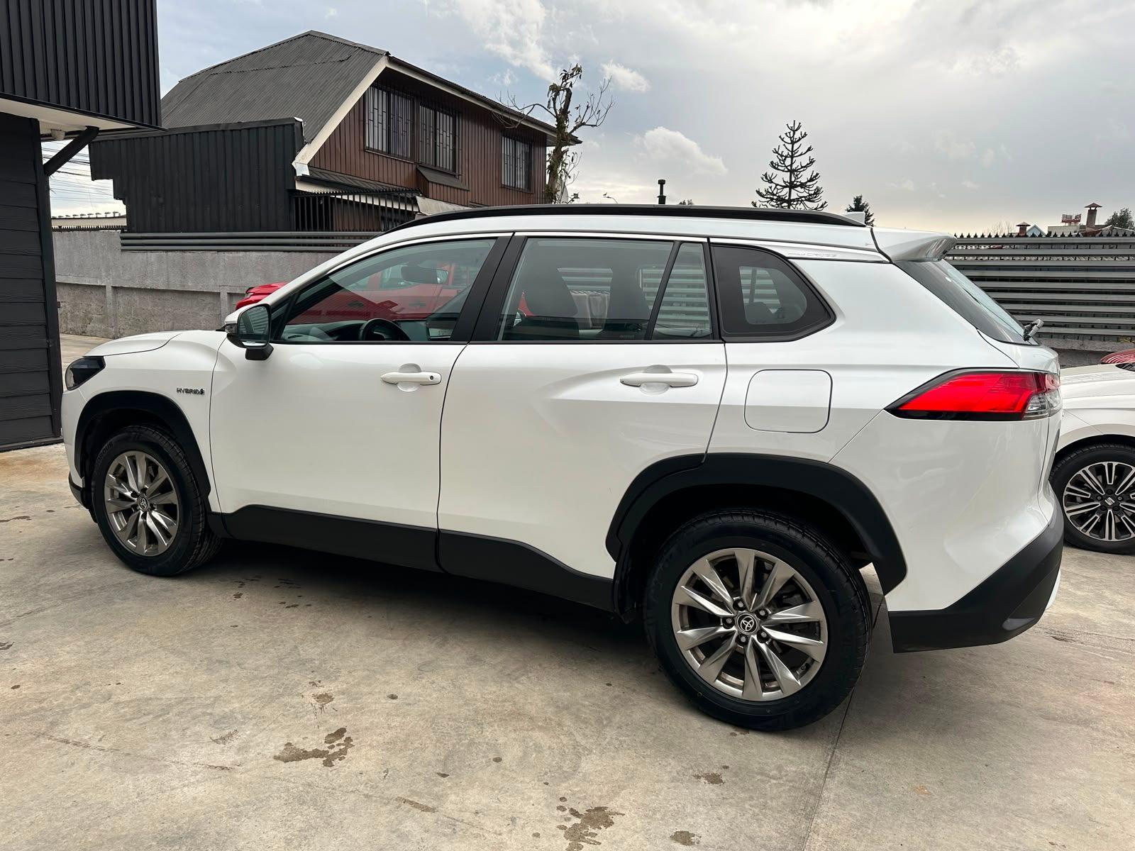 Toyota COROLLA CROSS 2022 - Imagen 6 de 18