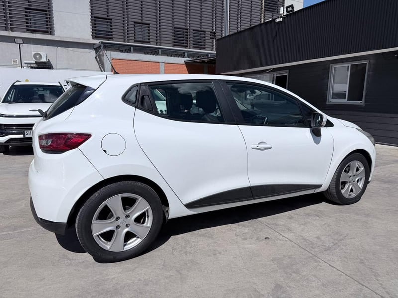 Renault CLIO 2016 - Imagen 4 de 19