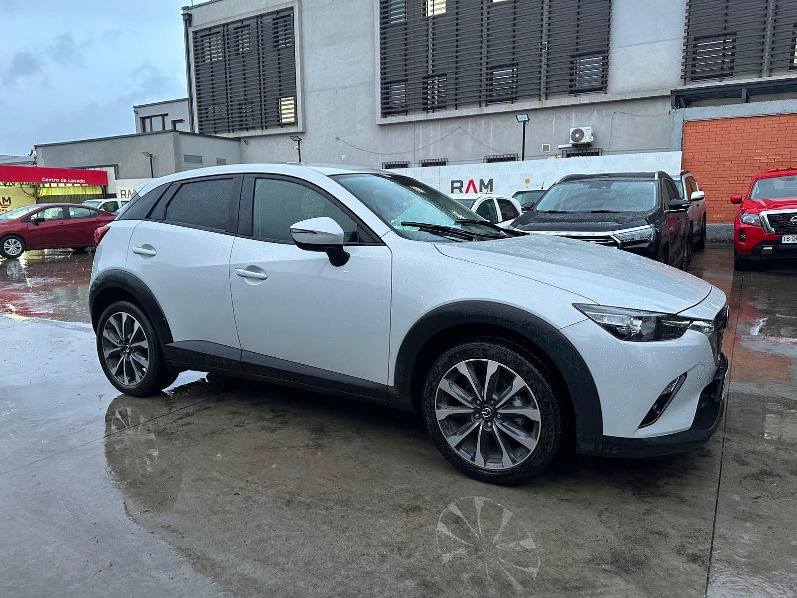 Mazda CX-3 2021 - Imagen 3 de 15