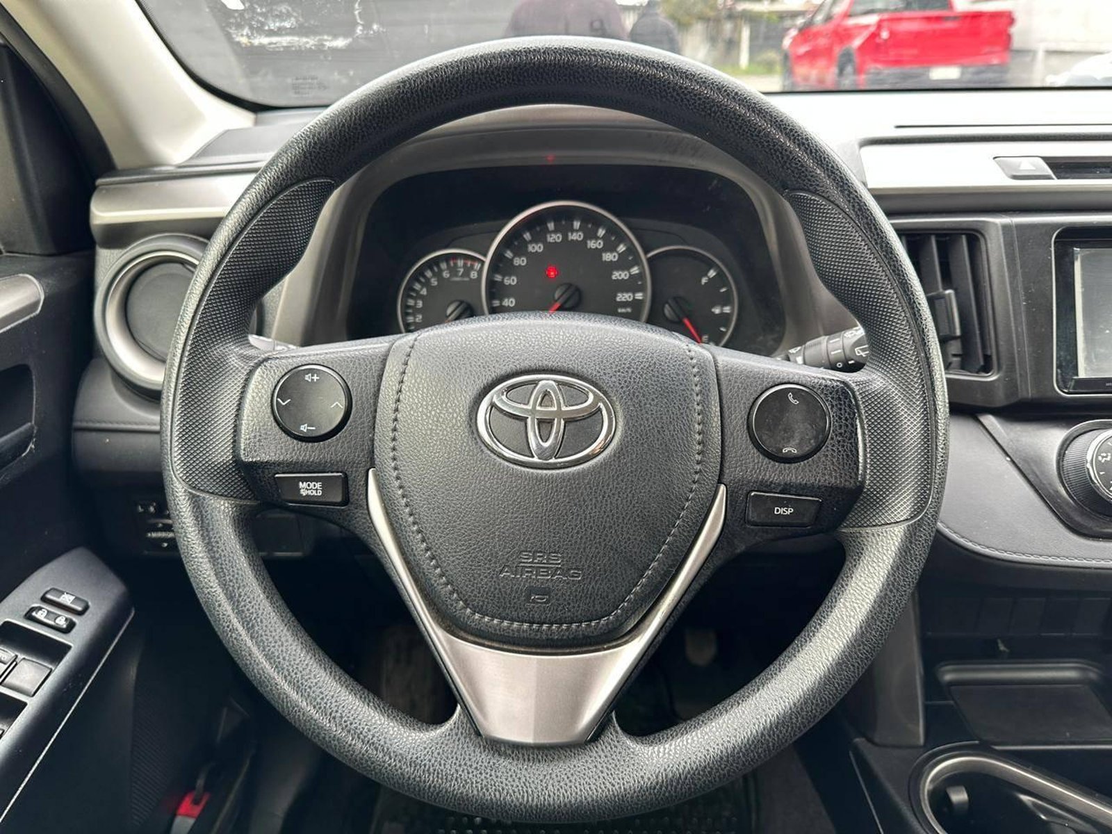 Toyota RAV4 2017 - Imagen 12 de 19