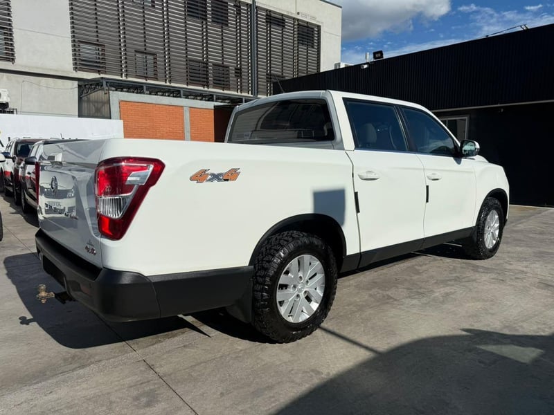 SsangYong MUSSO GRAND 2023 - Imagen 6 de 17