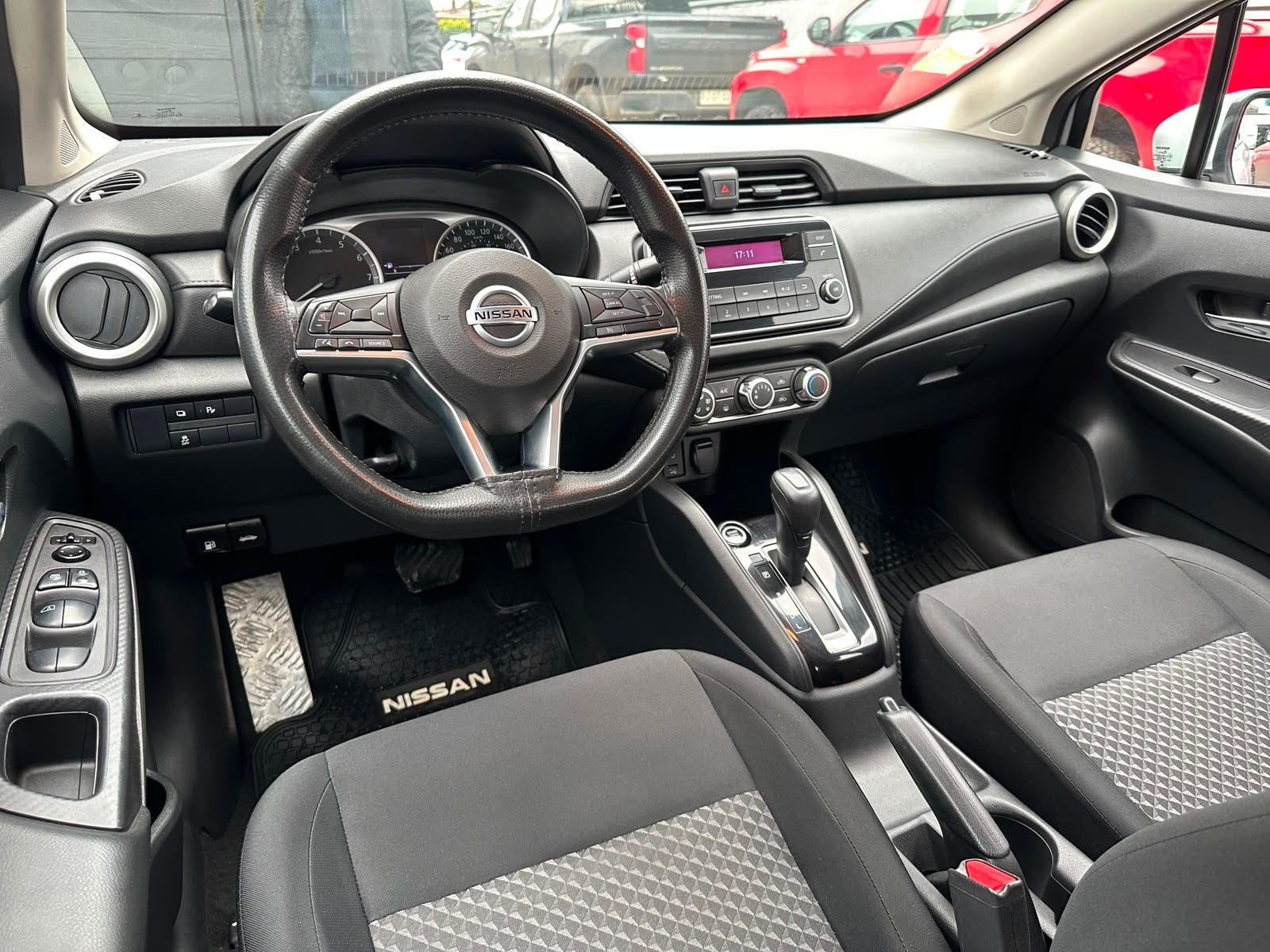 Nissan VERSA 2022 - Imagen 17 de 19