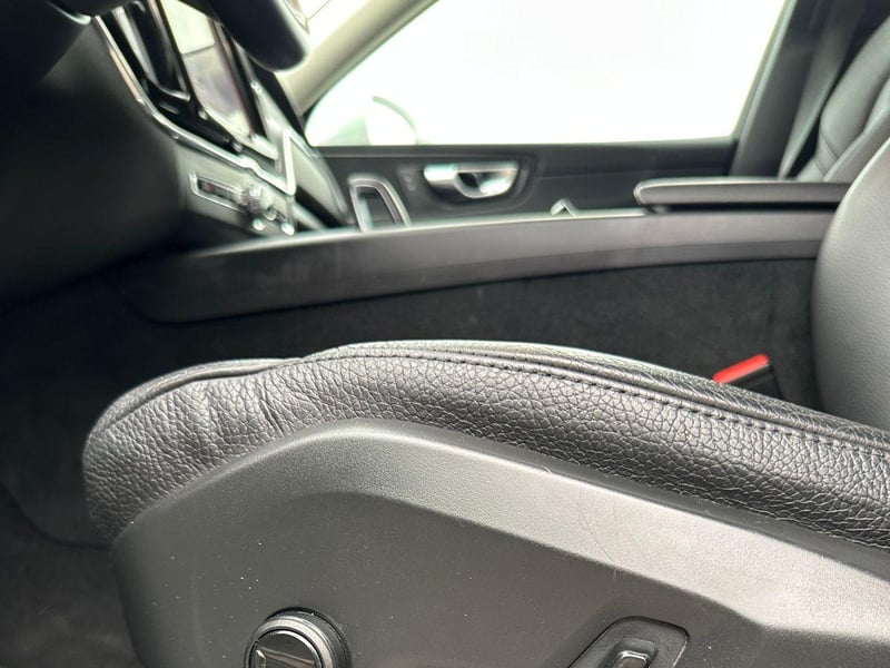 Volvo XC60 2022 - Imagen 13 de 20