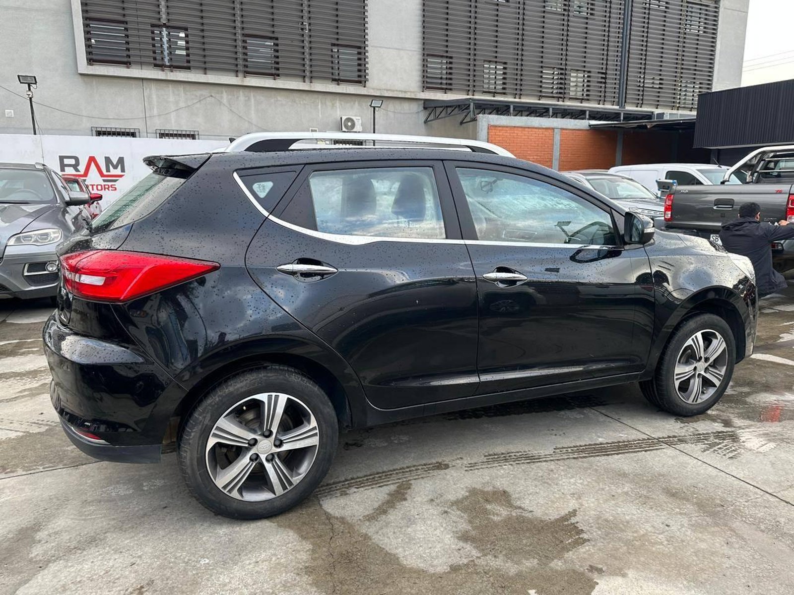 JAC JS2 2023 - Foto 4 de 18