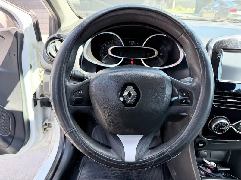 Renault CLIO 2016 - Imagen 12 de 19