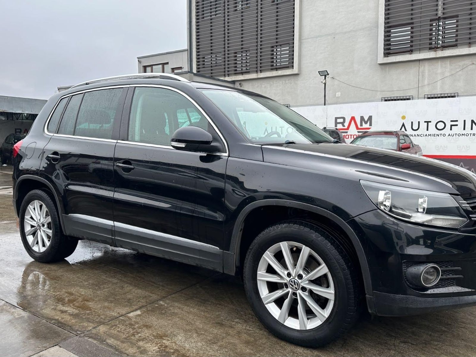 Volkswagen TIGUAN 2013 - Foto 3 de 19