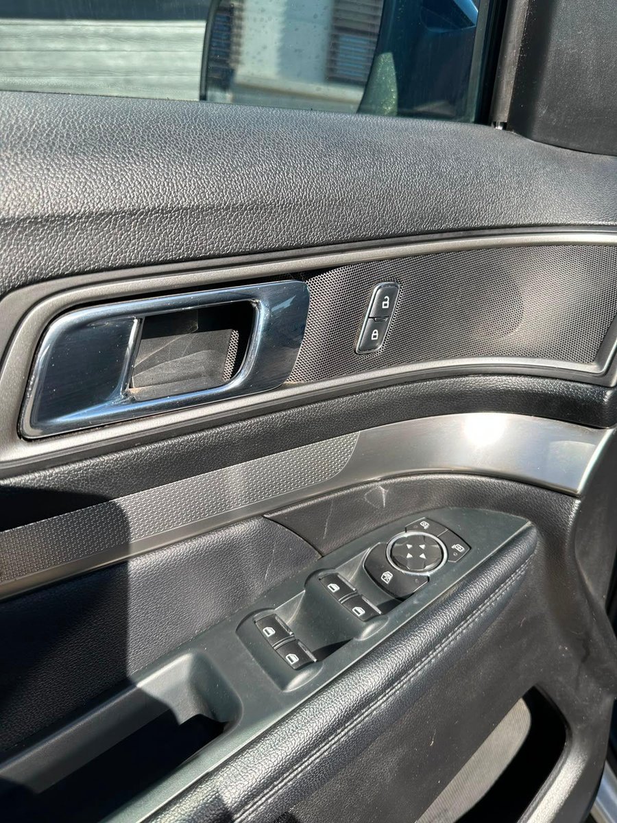 Ford EXPLORER 2018 - Imagen 10 de 19