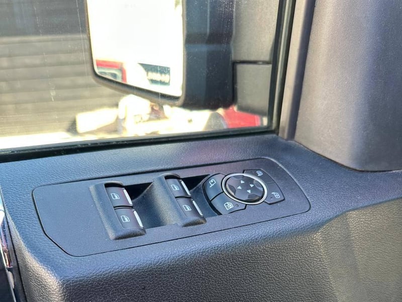 Ford F-150 2020 - Imagen 10 de 19