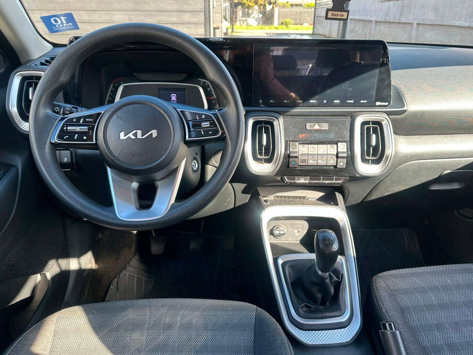 Kia SONET 2023 - Imagen 7 de 18