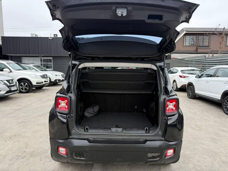 Jeep RENEGADE 2020 - Imagen 16 de 17