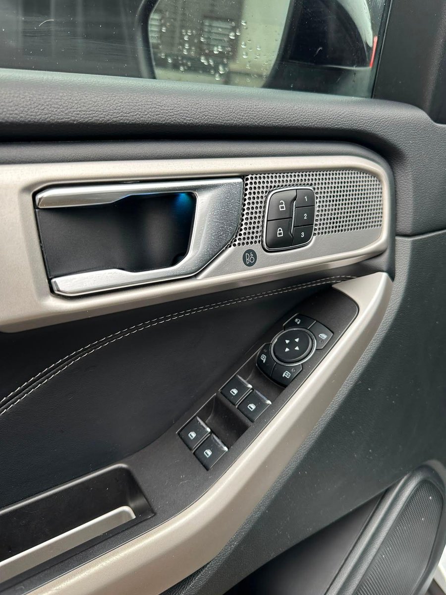 Ford EXPLORER 2025 - Imagen 10 de 19