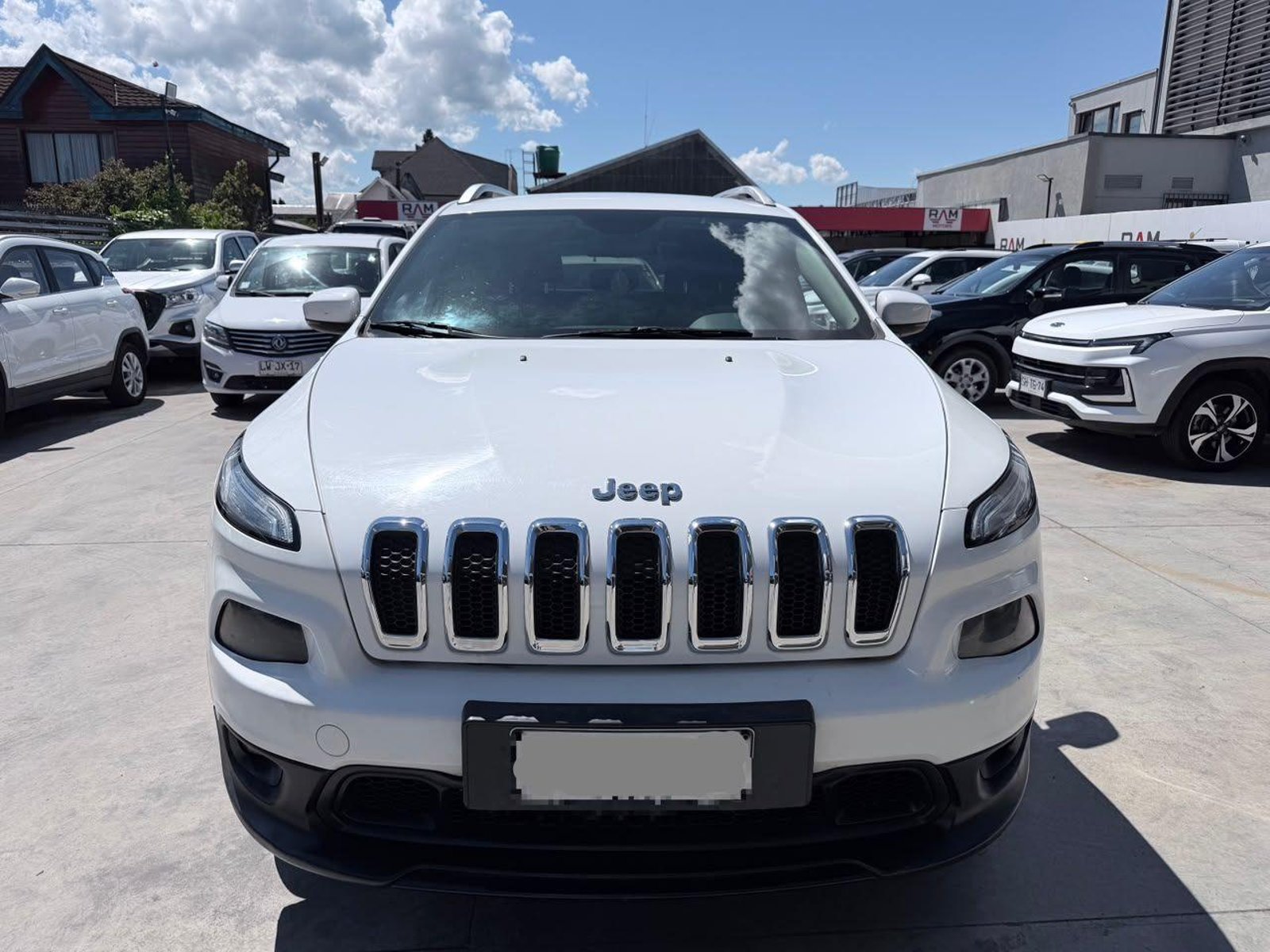 Jeep CHEROKEE 2017 - Foto 2 de 19