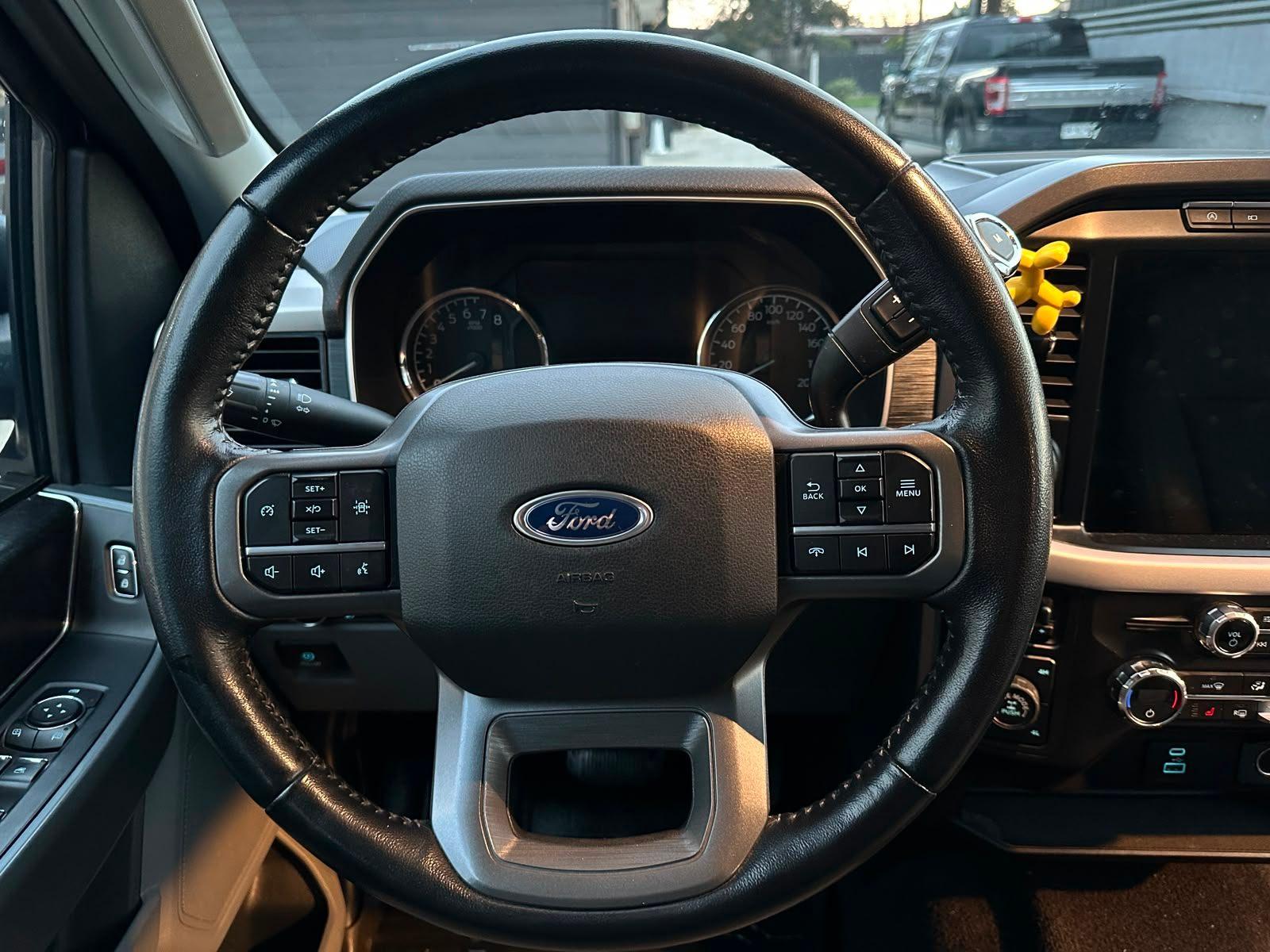 Ford F150 XLT 5.0 AUT 4X4 2022 - Imagen 12 de 19