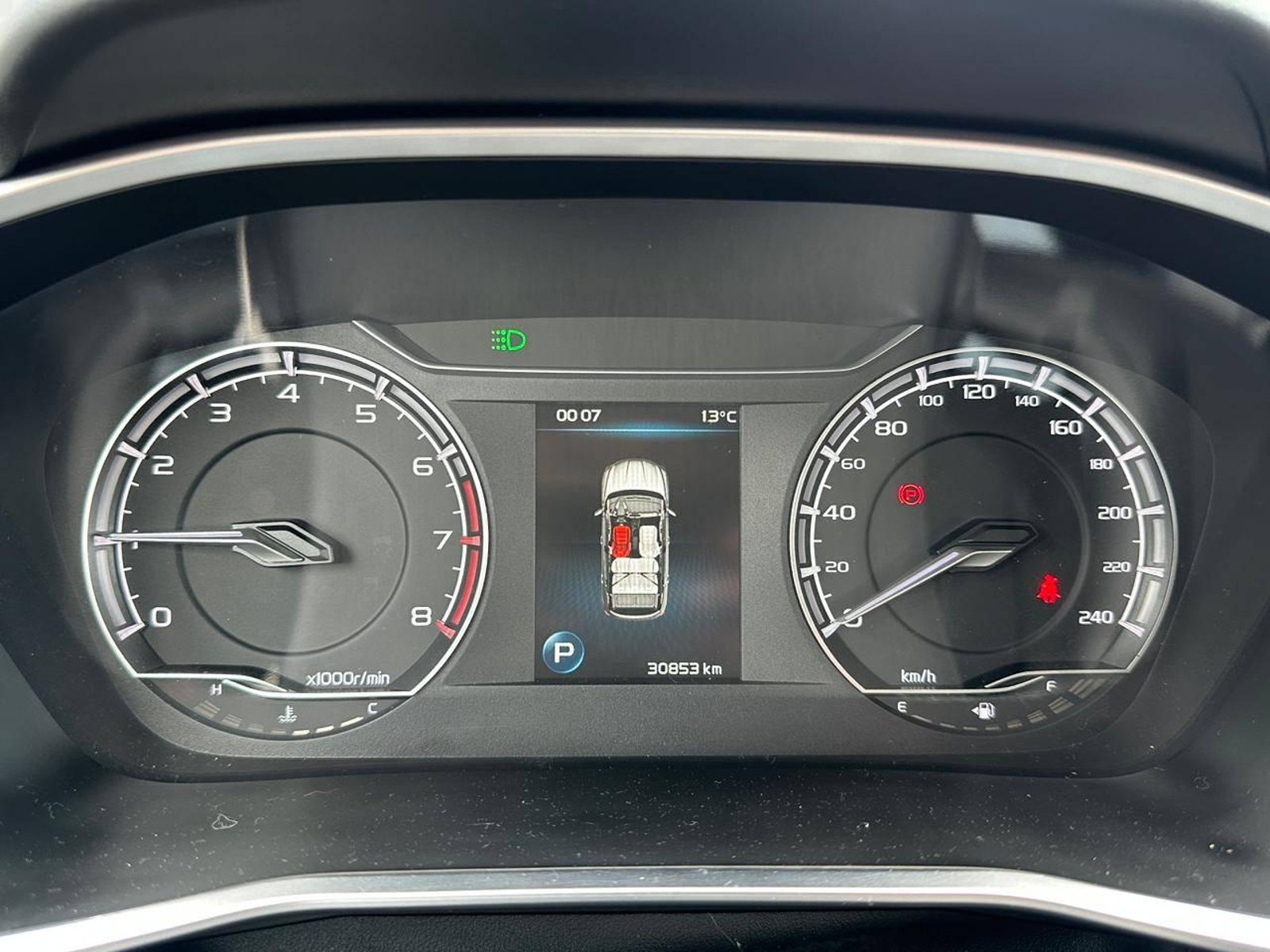 Geely COOLRAY 2022 - Imagen 13 de 19