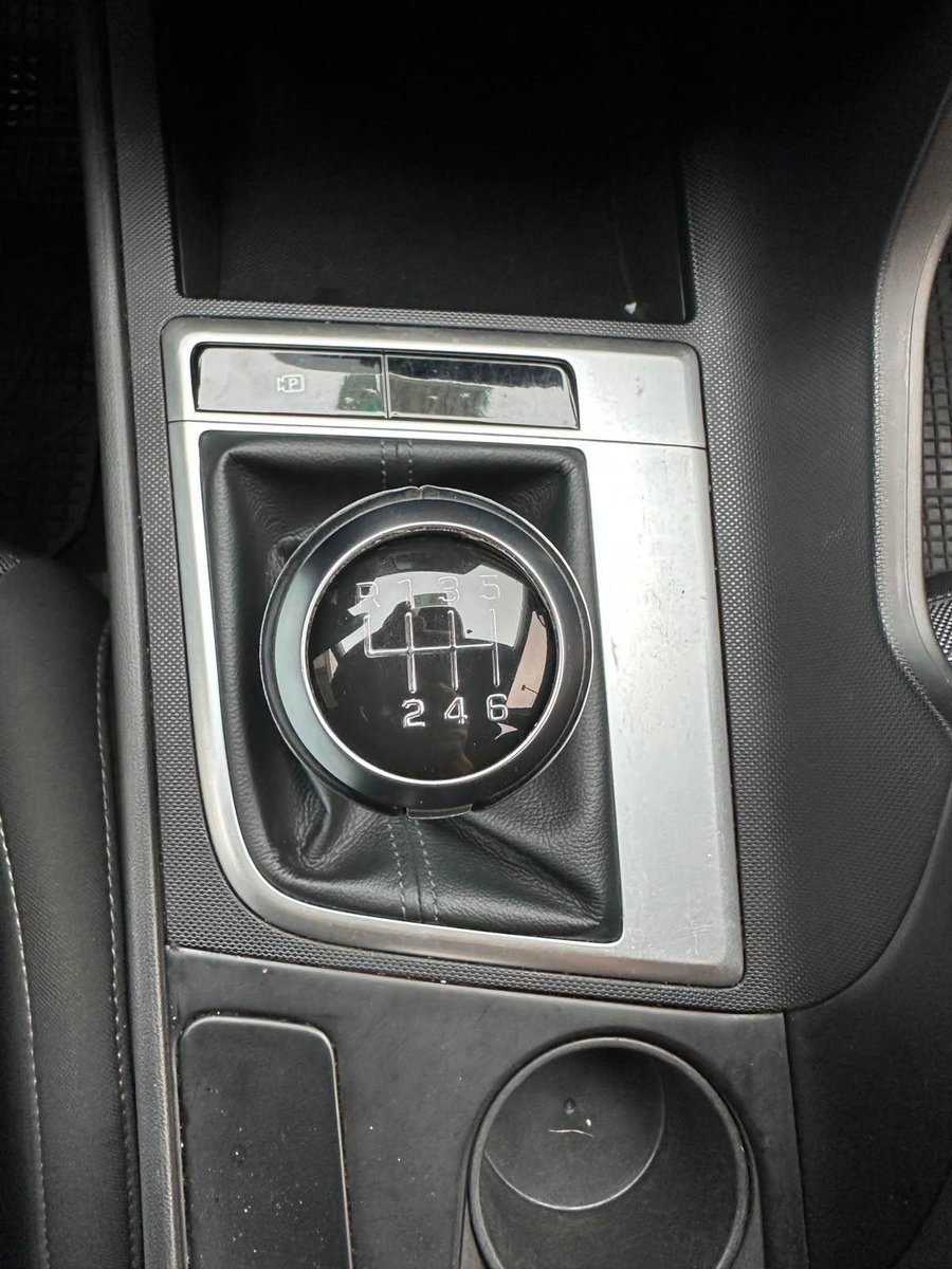 Hyundai ELANTRA 2022 - Imagen 11 de 19