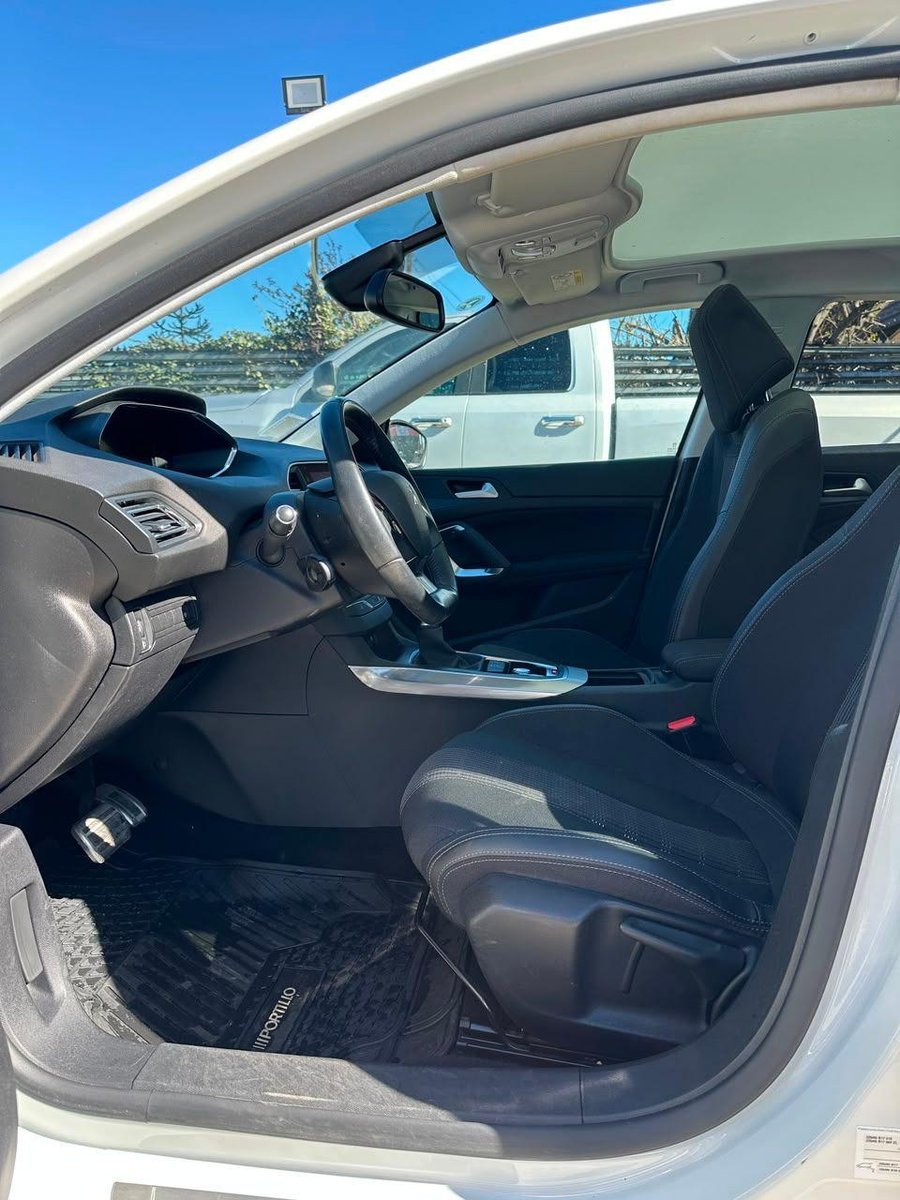 Peugeot 308 2021 - Imagen 7 de 19