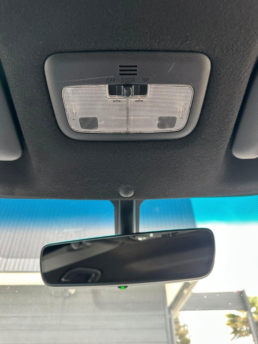 Toyota COROLLA CROSS 2022 - Imagen 13 de 18