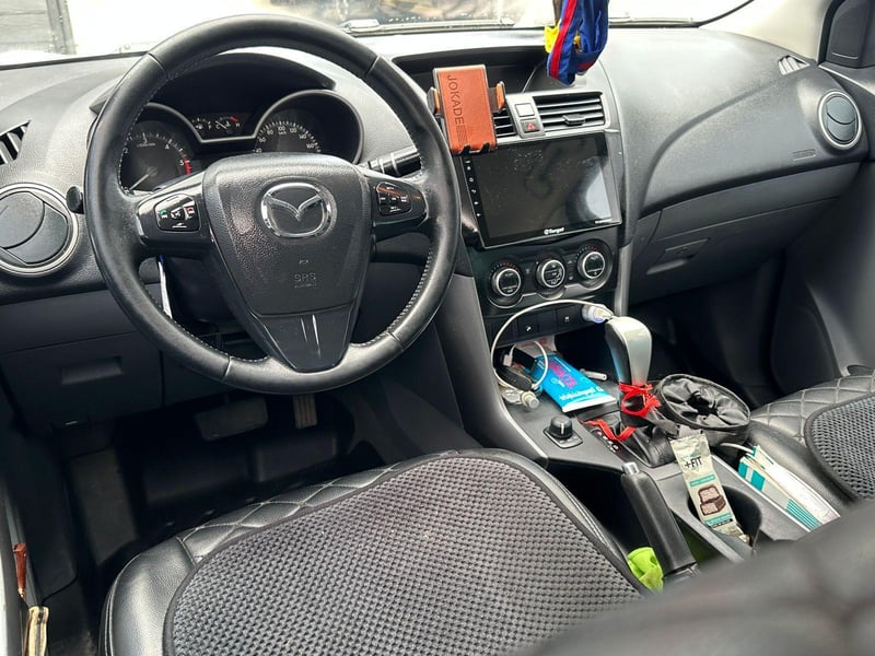 Mazda NEW BT-50 2021 - Imagen 14 de 18
