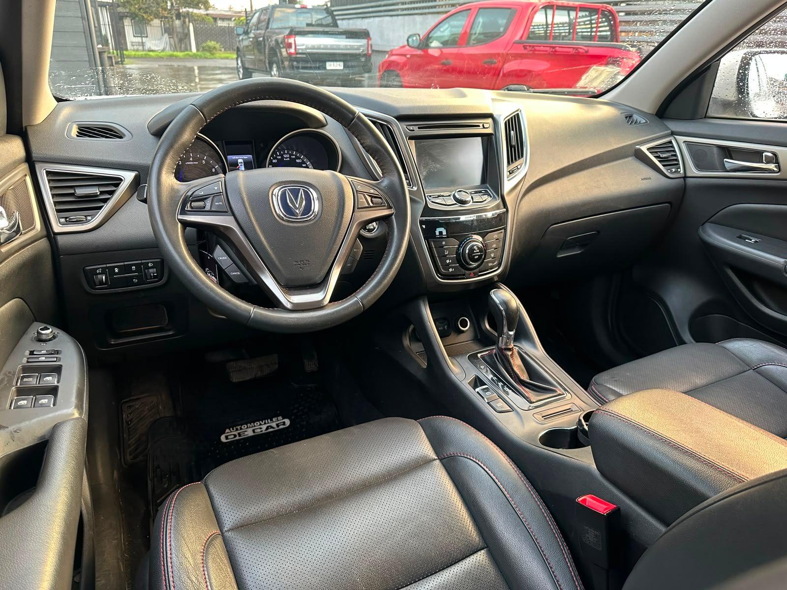 Changan CS75 2018 - Imagen 17 de 19