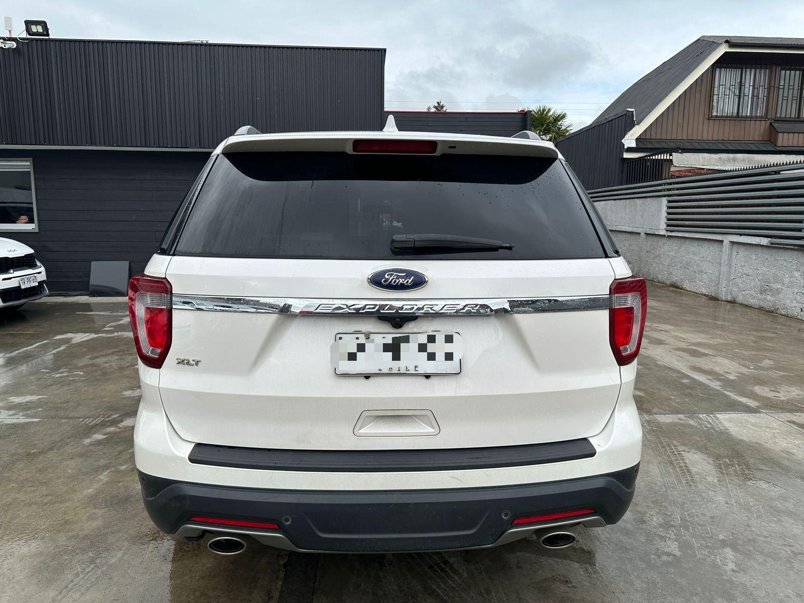 Ford EXPLORER 2019 - Foto 5 de 17