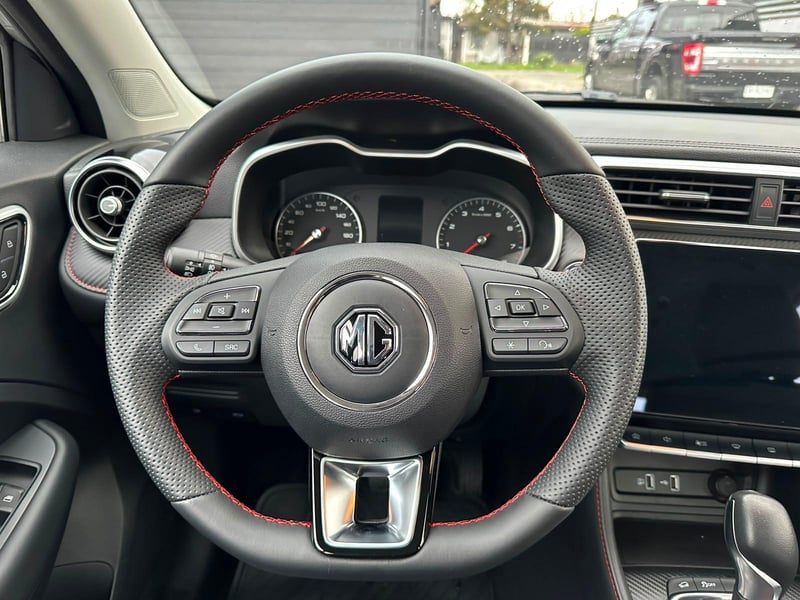 MG ZX 2026 - Imagen 12 de 19