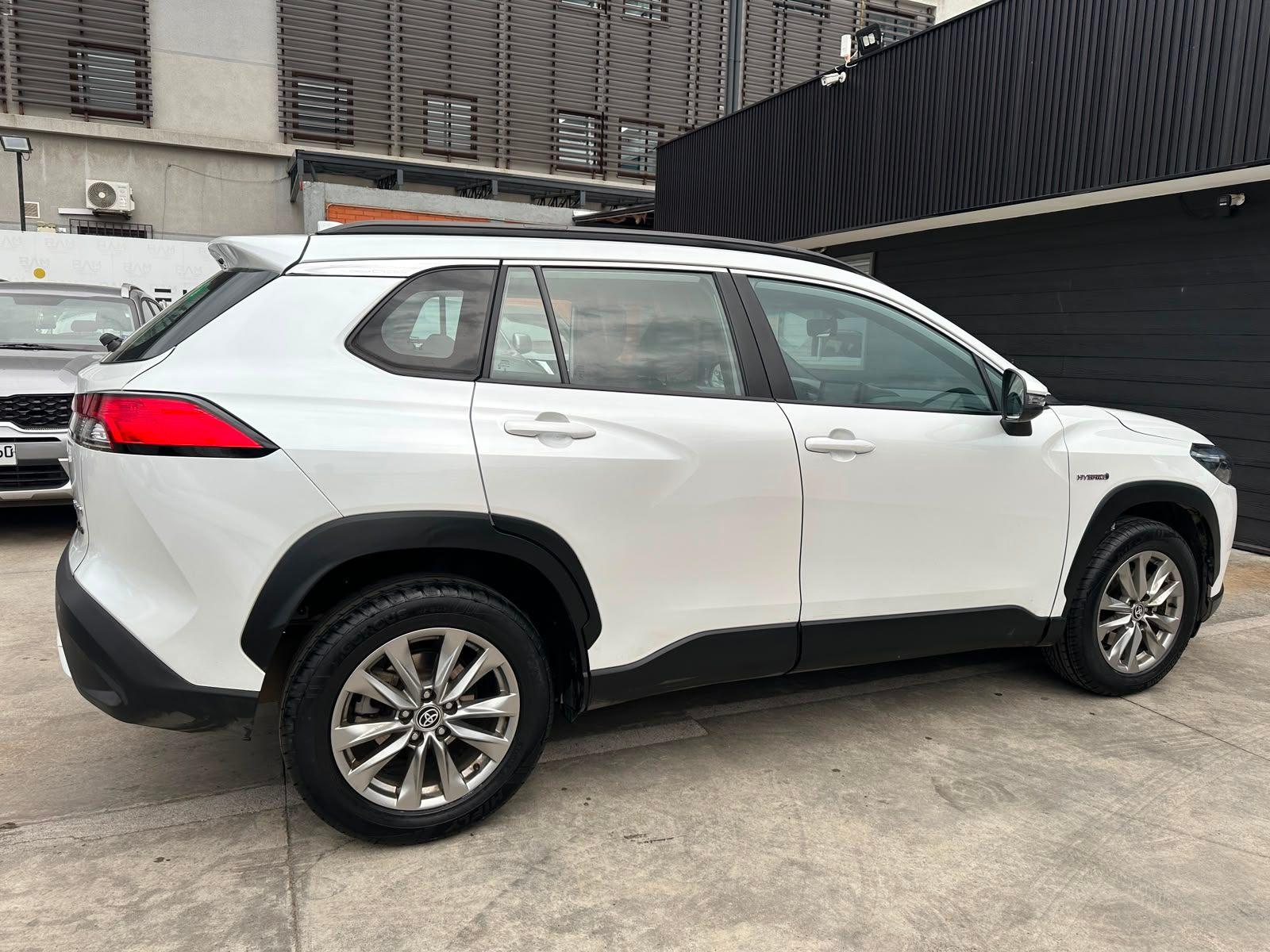 Toyota COROLLA CROSS 2022 - Foto 4 de 18