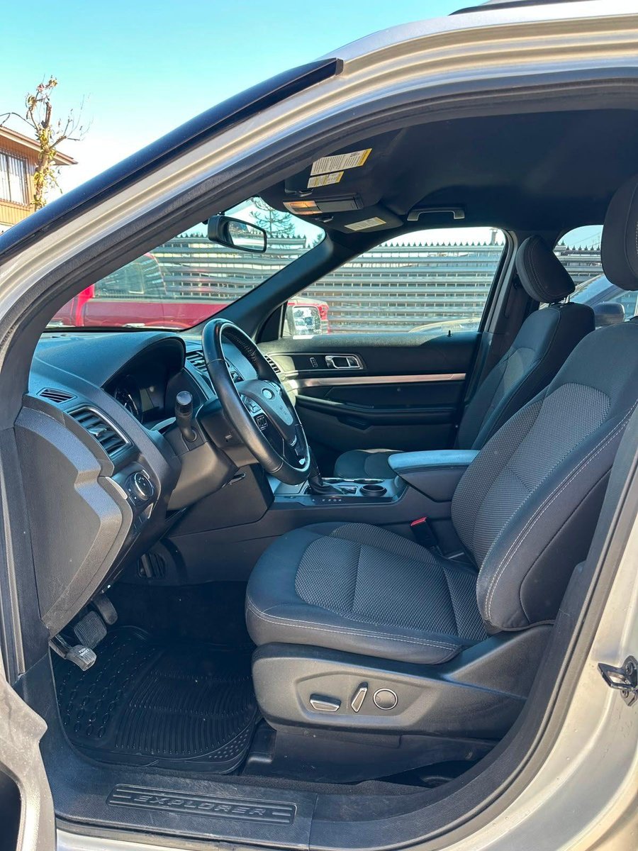 Ford EXPLORER 2018 - Imagen 7 de 19