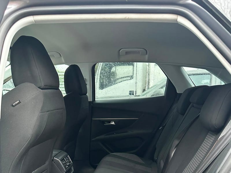Peugeot 3008 2020 - Imagen 9 de 19