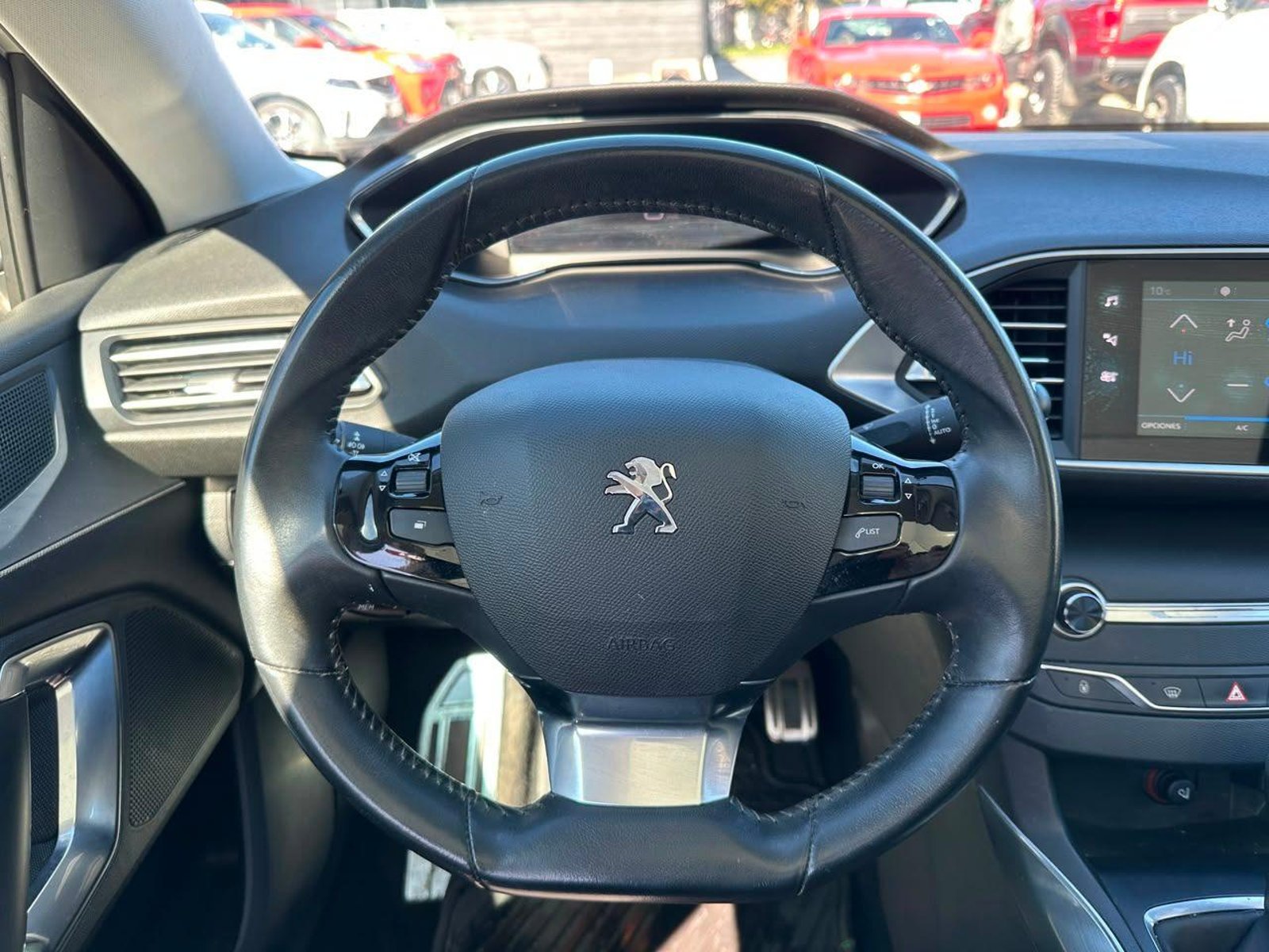 Peugeot 308 2021 - Imagen 12 de 19