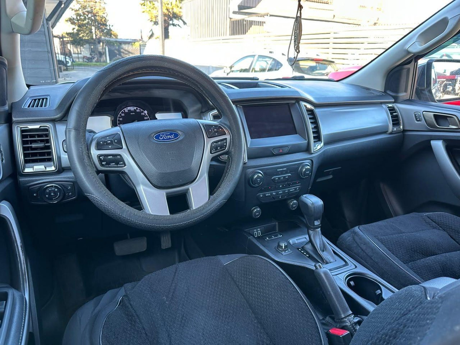 Ford RANGER 2021 - Imagen 17 de 19