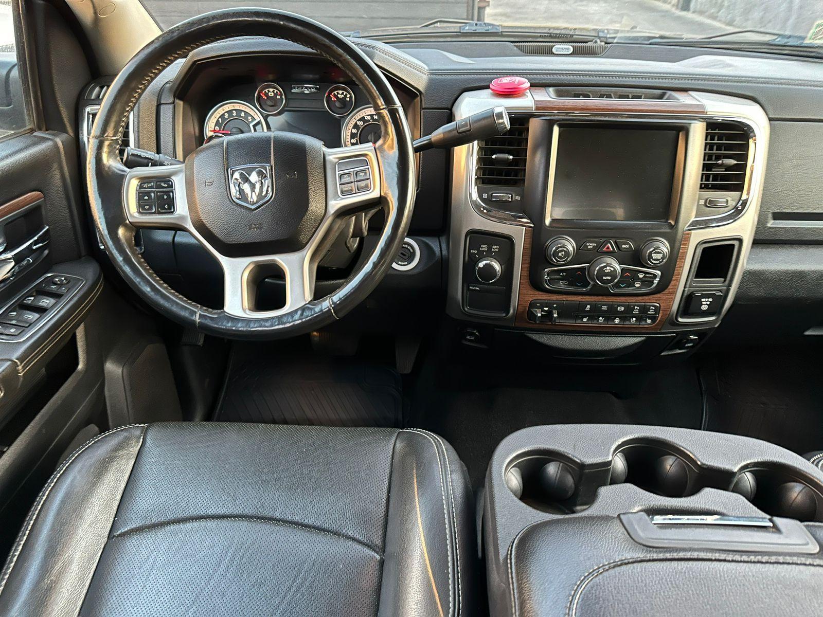 Dodge RAM 2500 2017 - Imagen 8 de 18