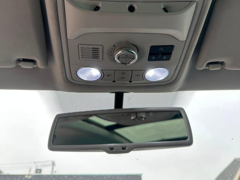 Volkswagen TIGUAN 2013 - Imagen 14 de 19