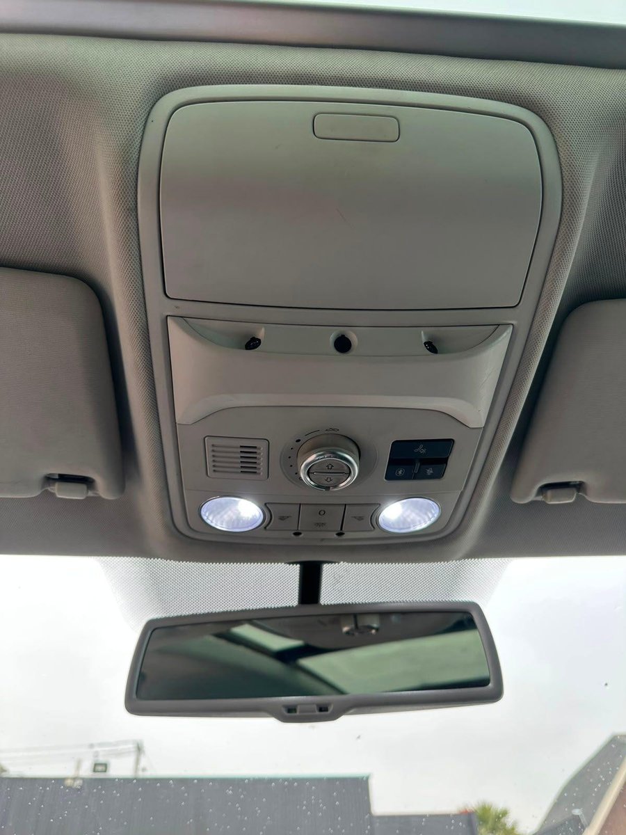 Volkswagen TIGUAN 2013 - Imagen 14 de 19