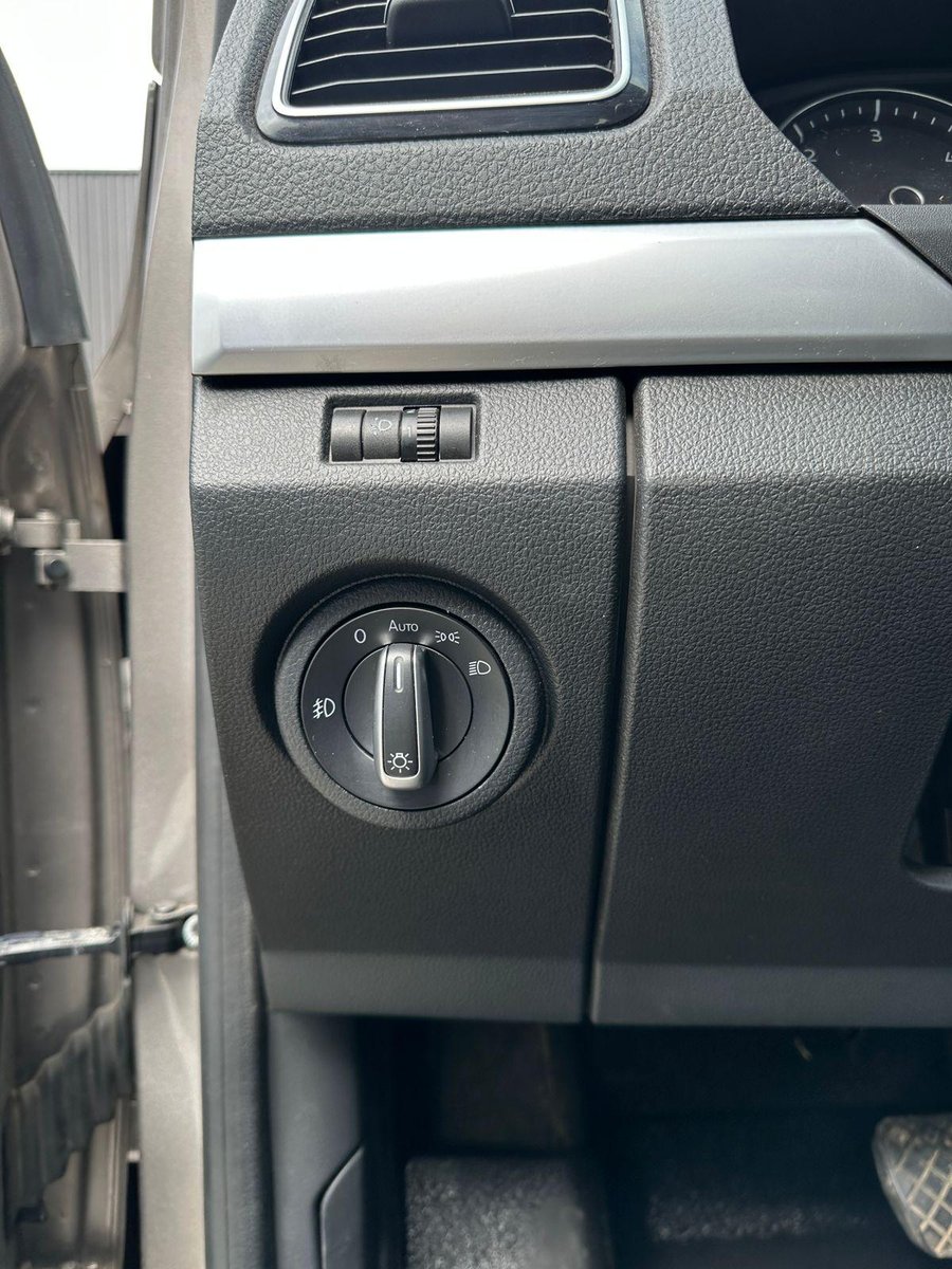 Volkswagen Amarok 2023 - Imagen 10 de 18