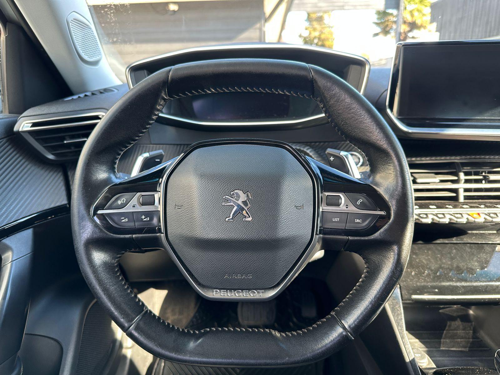 Peugeot 2008 2022 - Imagen 12 de 19