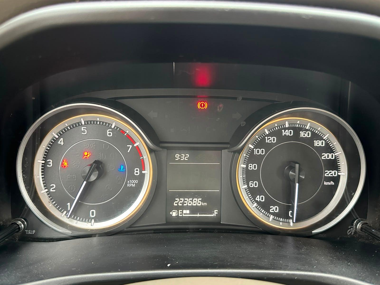 Suzuki ERTIGA 2019 - Imagen 13 de 18